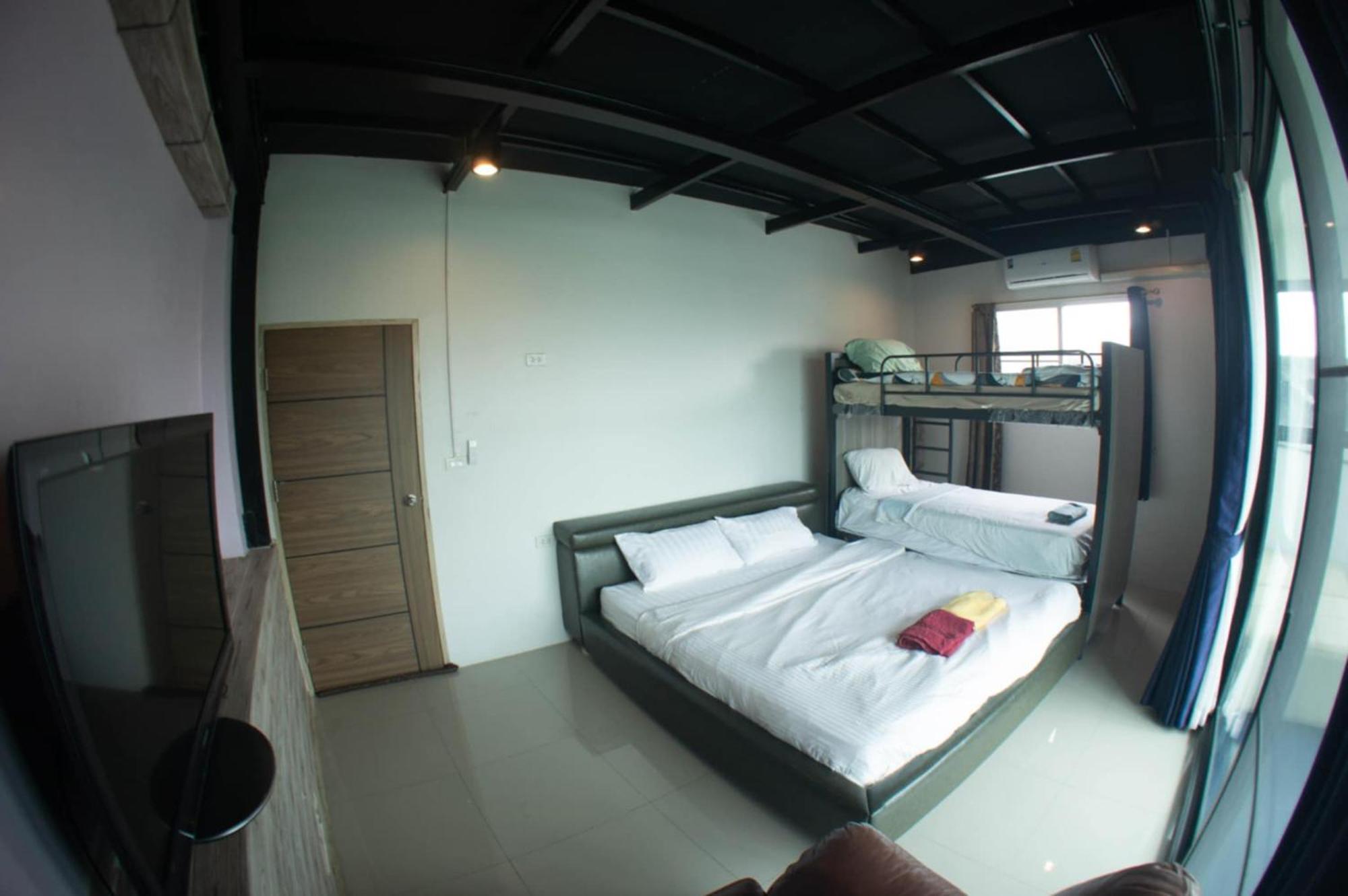 Baan1668 Hometel Near Chinatown One Бангкок Экстерьер фото